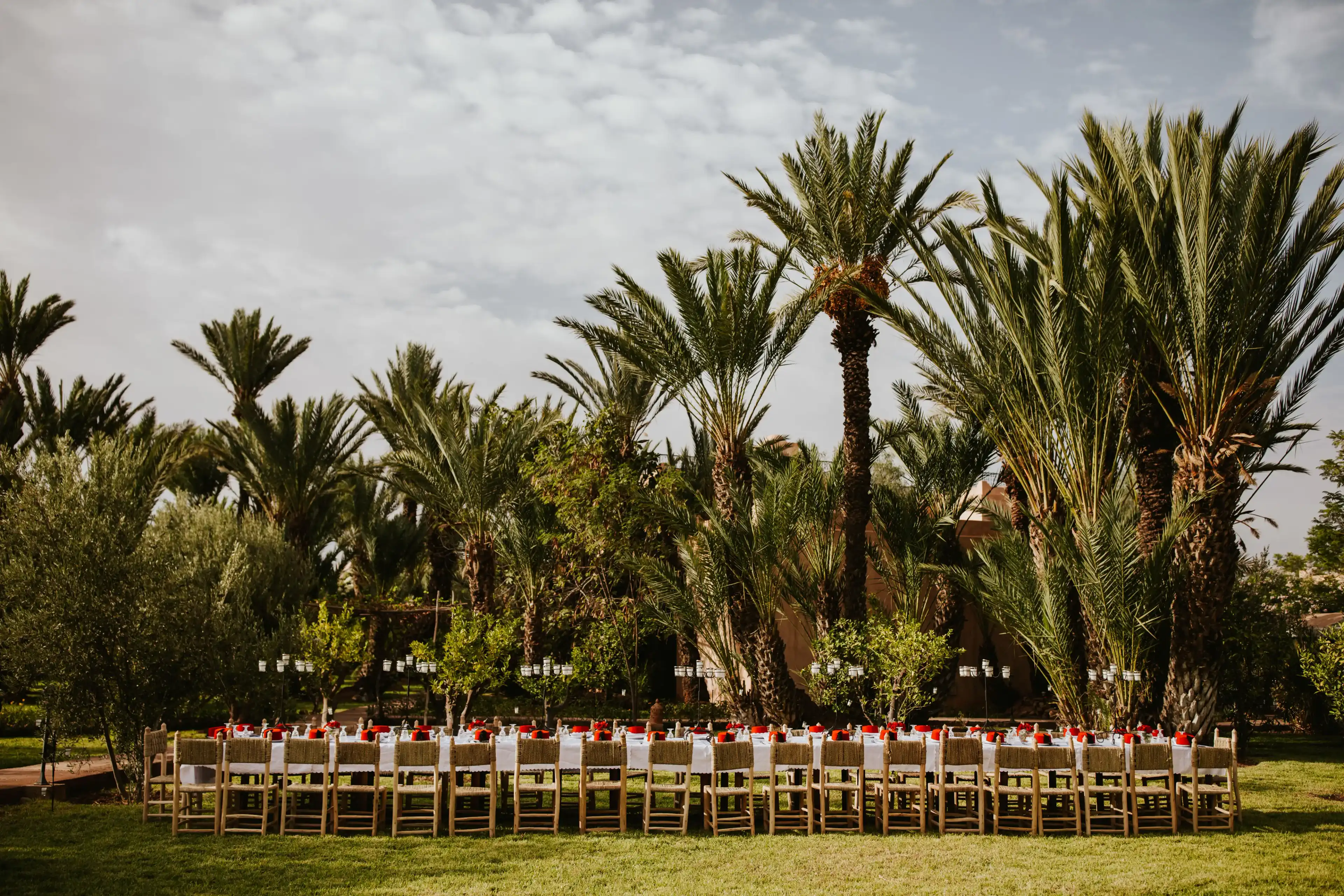 Décoration de table, dîner de mariage dans la Palmeraie à Marrakech