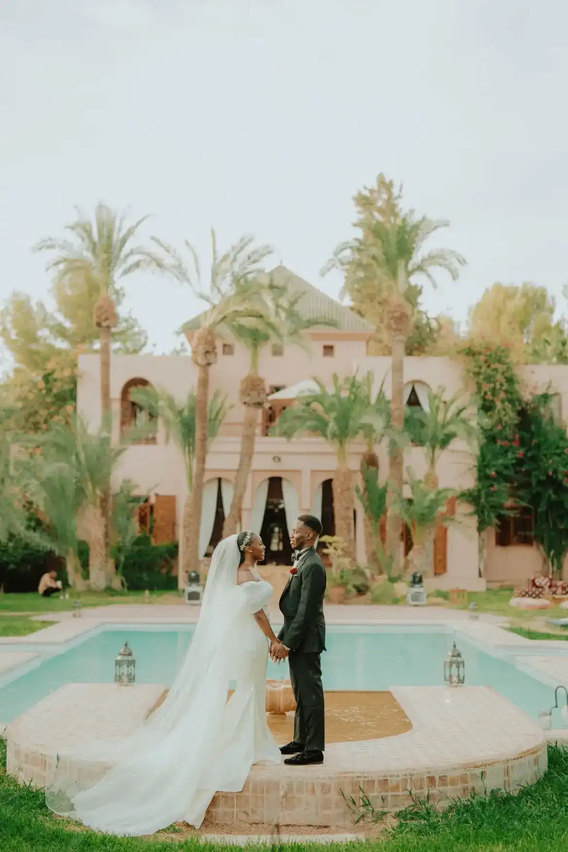 Mariage nigérian coloré à Marrakech inspiré de la nature marocaine